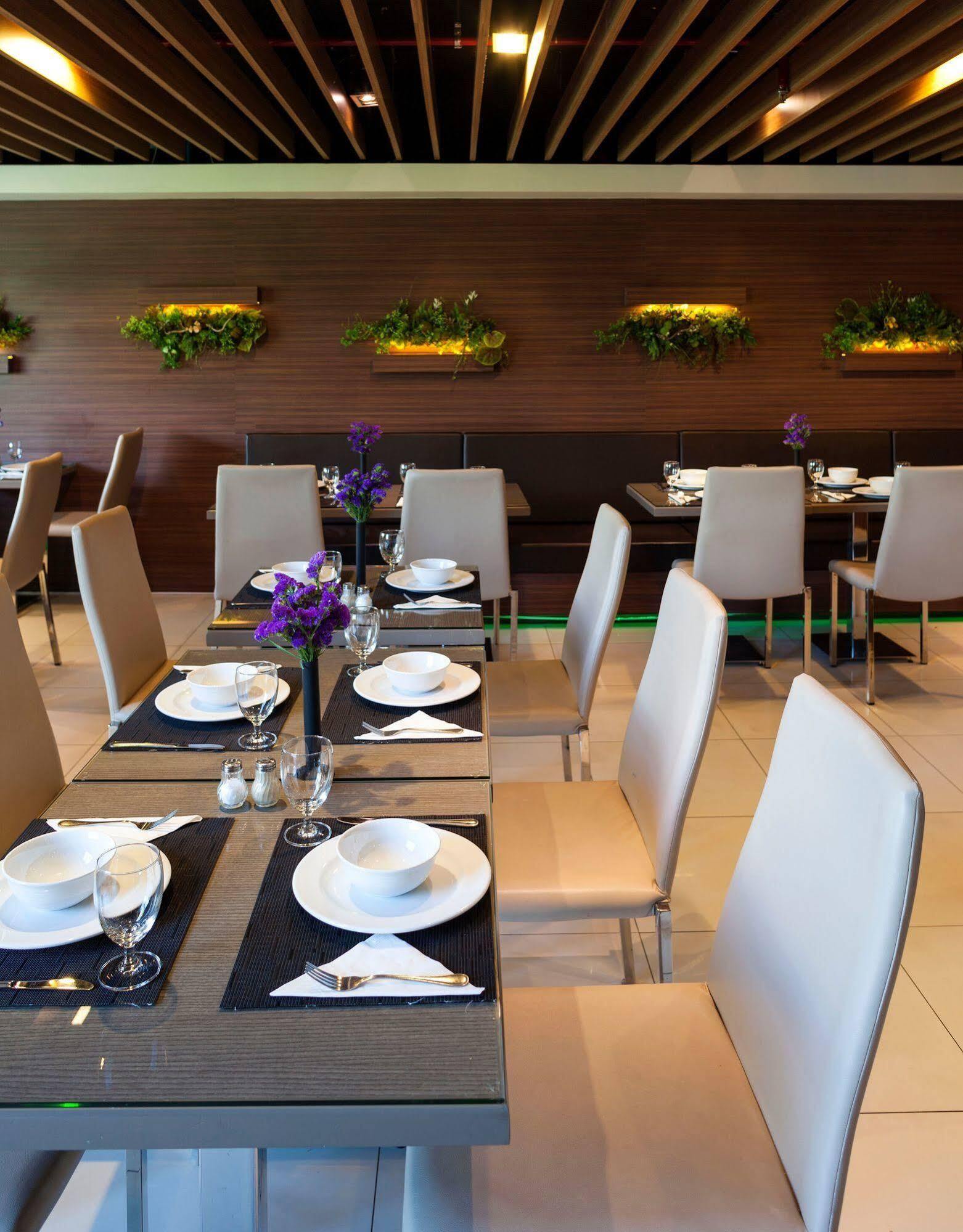 Viva Garden Serviced Residence Banguecoque Exterior foto